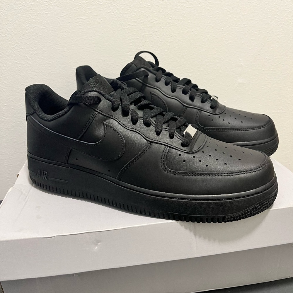 Mens low Nike Air Force One